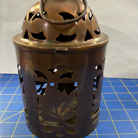 Thanksgiving Decor Copper Tealight Lantern - Picture 6 of 6